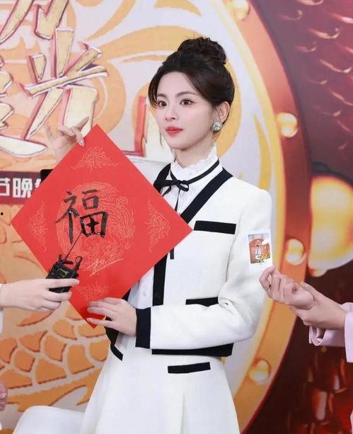 吃瓜明星娱乐八卦文案,揭秘吃瓜明星背后的娱乐八卦